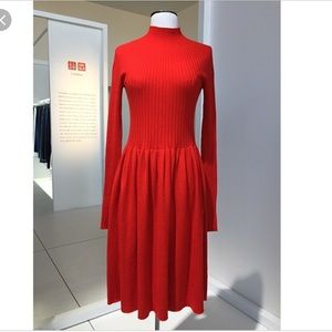 FLASH SALE: NWT Uniqlo U knit red dress, size L